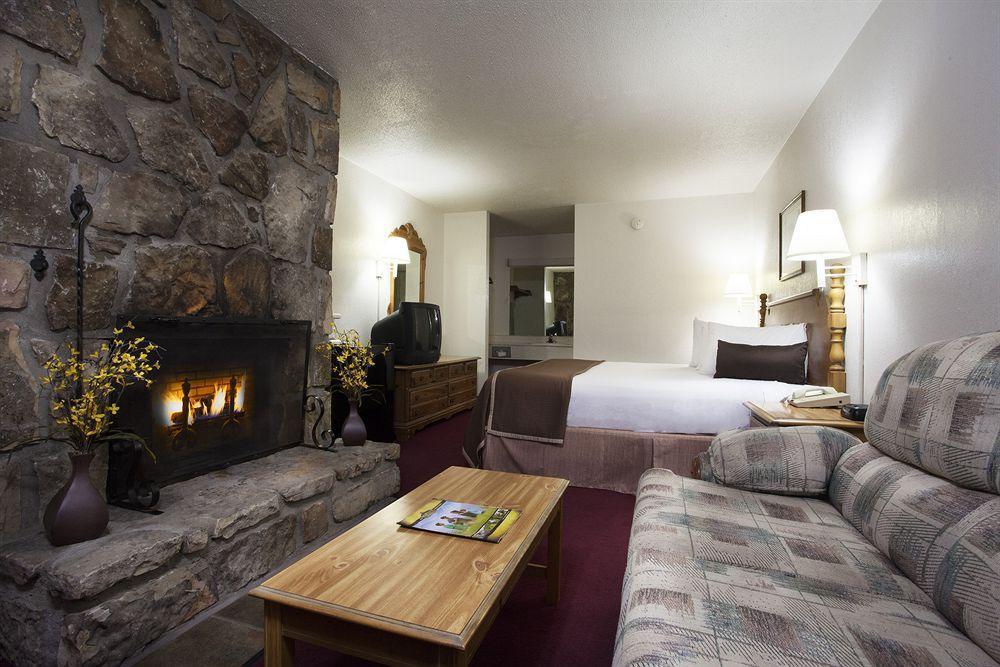 Clarion Pointe Downtown Gatlinburg Hotel Kültér fotó