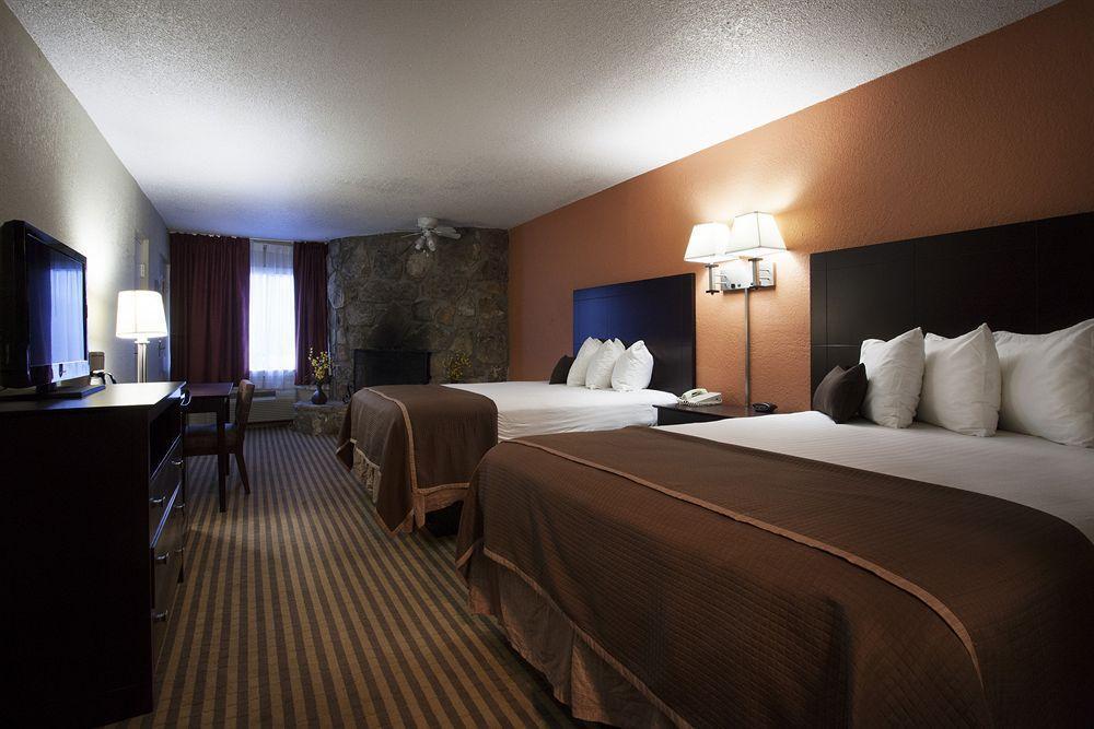 Clarion Pointe Downtown Gatlinburg Hotel Kültér fotó